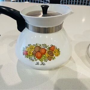 6-cup Kettle and serving set - Corningware